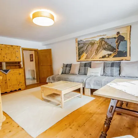 Lägenhet Zirben Karin By Interhome *